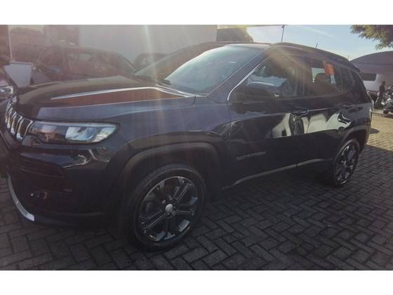 JEEP COMPASS 1.3 T270 TURBO FLEX LONGITUDE AT6 JEEP COMPASS 1.3 T270 TURBO FLEX LONGITUDE AT6